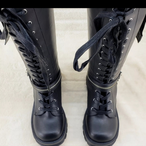 Bratty Block Heel Lace Up Punk Goth Biker Knee Boots - Picture 9 of 15